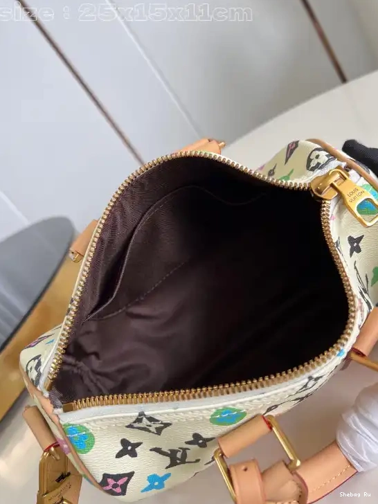 25 KEEPALL BANDOULIÈRE VUITTON LOUIS 0625
